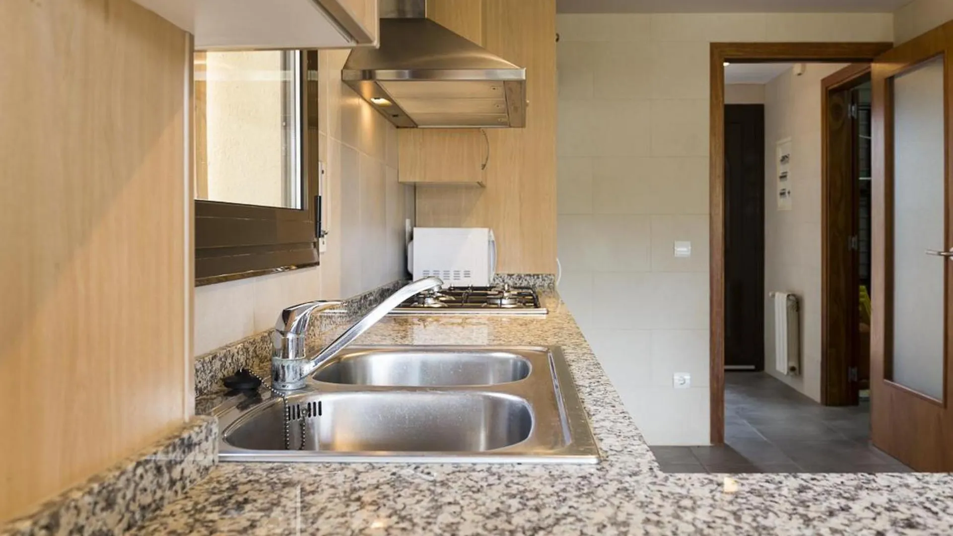 Casa Con Piscina, Cerca Playas D'Empuries, 300M, 6 Personas - Es-325-39 Villa Torroella de Montgrí